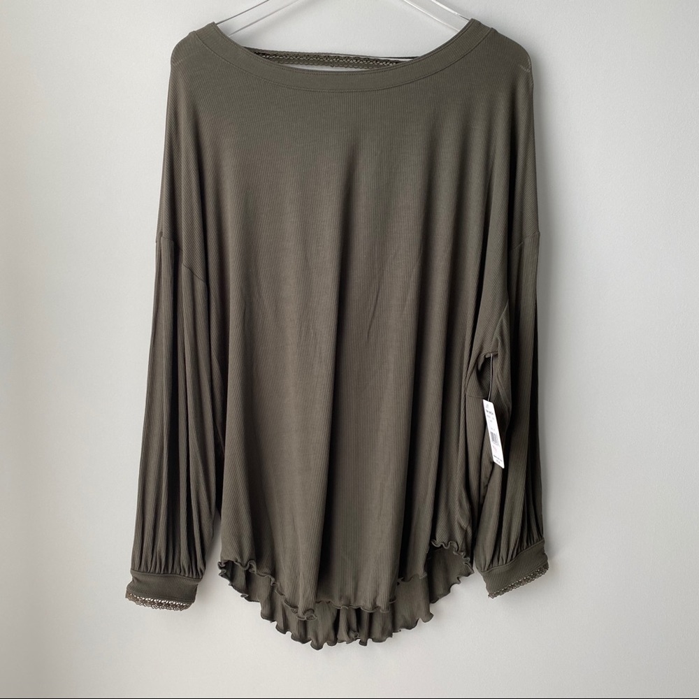 Free people shimmy shake top ✨ - Picture 4 of 6